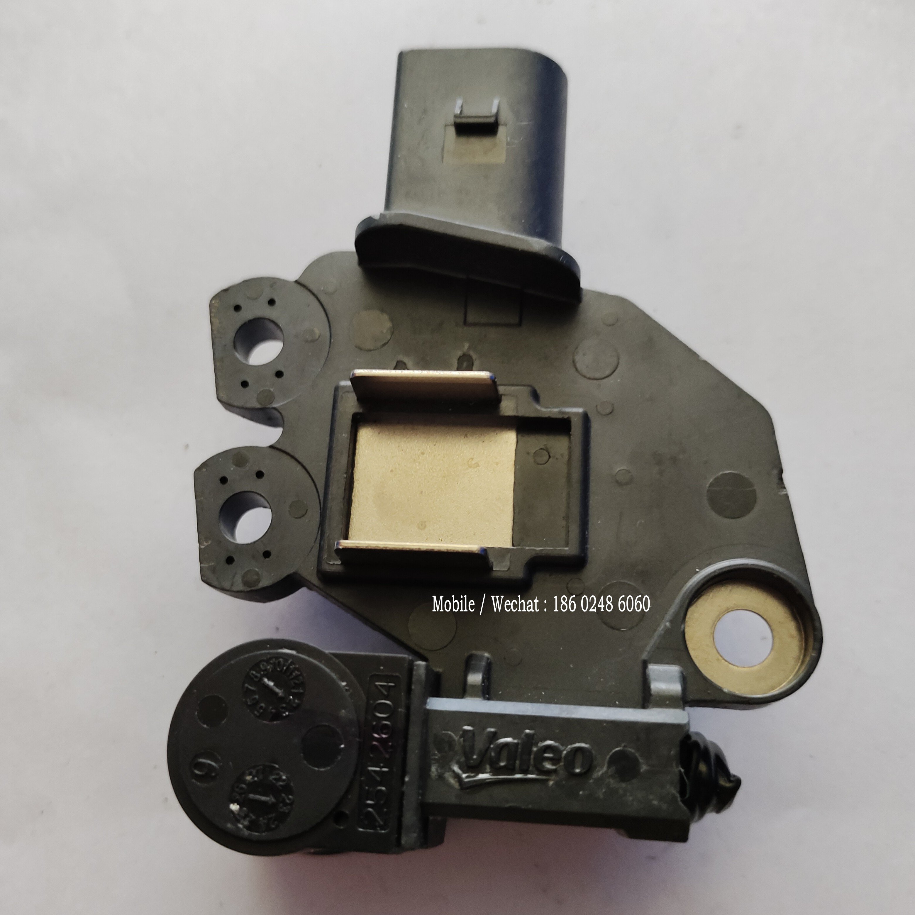 For Hyundai Grand Starex Genuine Alternator Spare Parts Voltage Regulator 2620381 for Valeo 37300-4A950